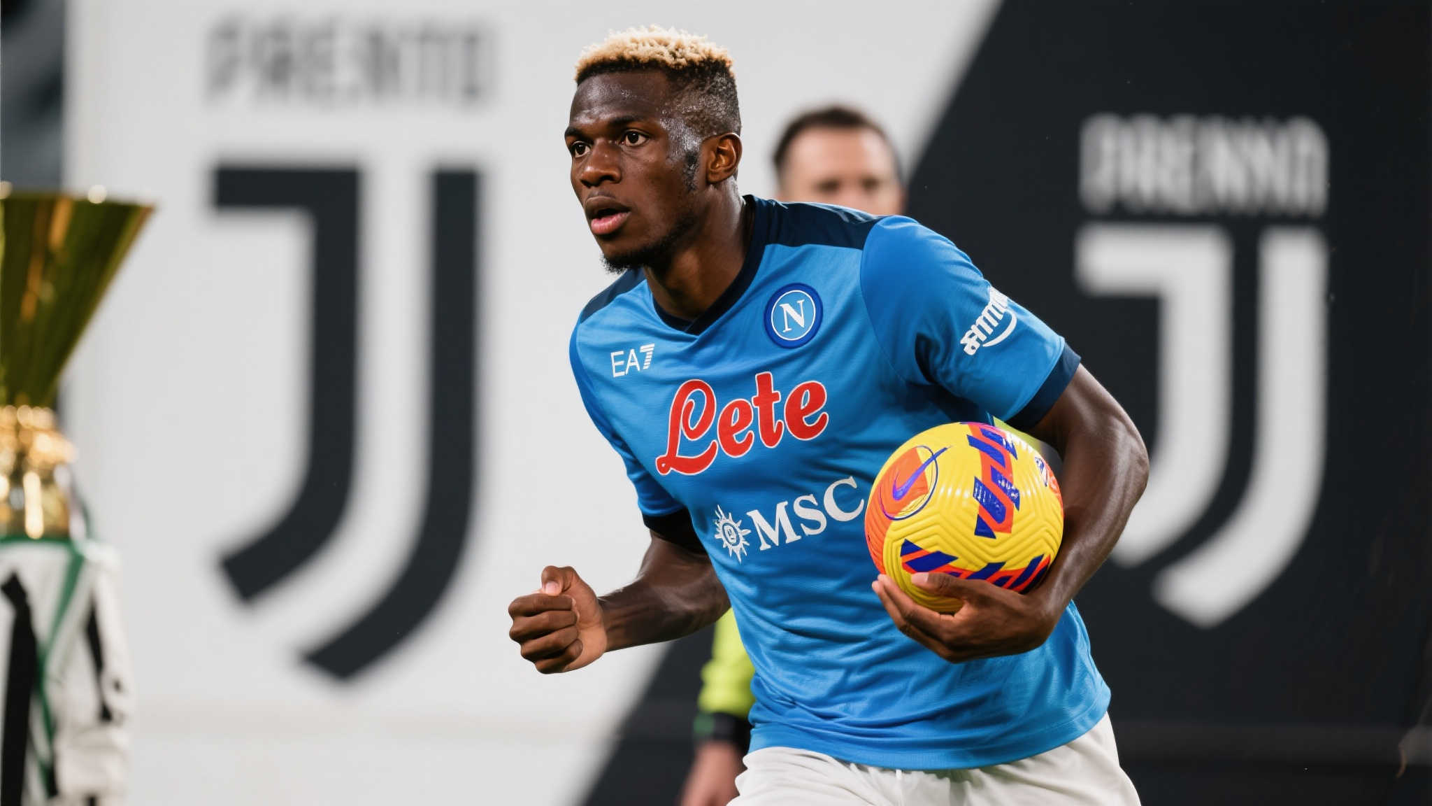 在进攻端 在进攻端